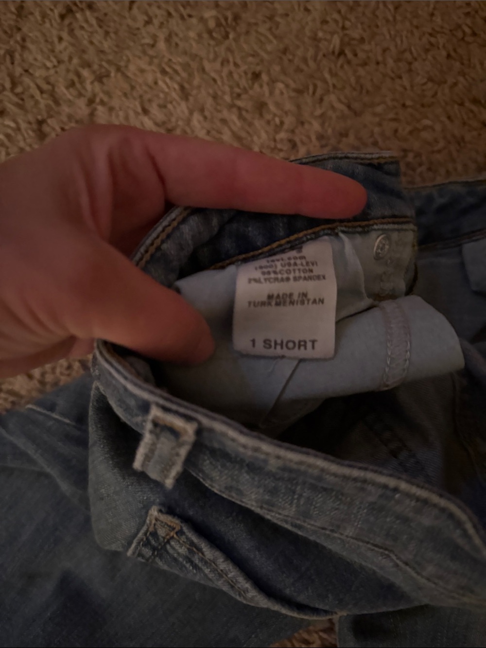 Levi’s - Picture 3 of 3